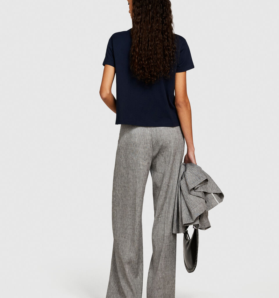 Boxy fit t-shirt in organic cotton - women's short sleeve t-shirts - Dark Blue | Sisley image number 3